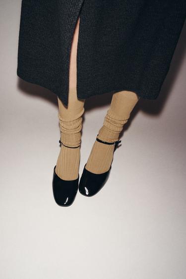 Zara Лакированные туфли-мерджедины