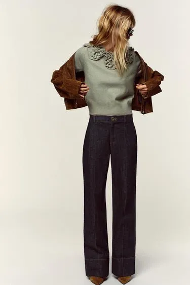 Трикотажный джемпер с цветами- Заказать в России