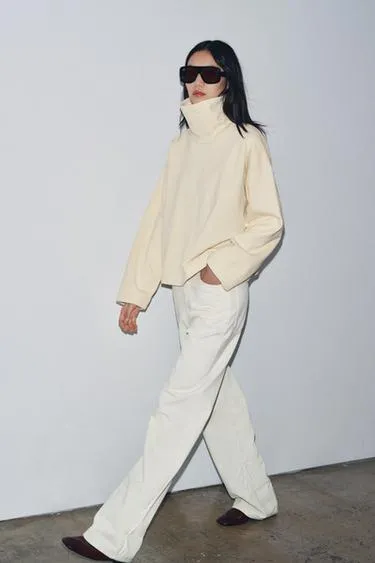Толстовка OVERSIZE с высоким воротником