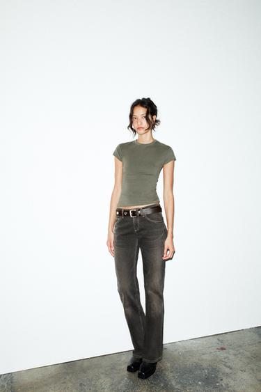 Zara Футболка облегающего кроя с короткими рукавами купить с доставкой.