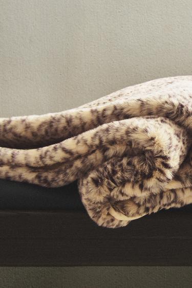 Zara Плед из искусственного меха с животным принтом