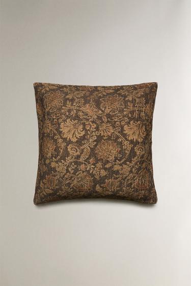 Zara Подушка с цветочным принтом