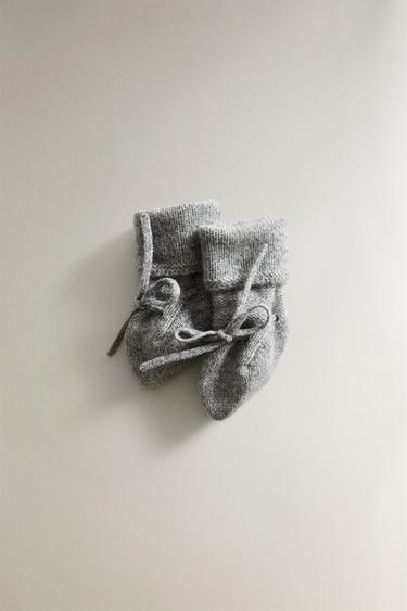 Zara Детские ботиночки из кашемира купить с доставкой.