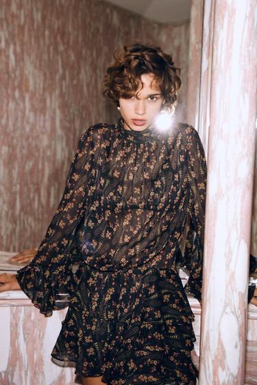 Zara Платье из бамбука с цветочным принтом