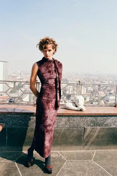 Длинное платье с принтом и платком- Заказать в России