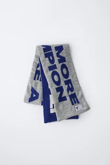 Шарф с принтом CHAMPION ® X ZARA