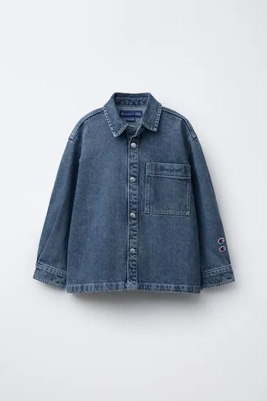 Джинсовая куртка-рубашка с вышивкой CHAMPION ® X ZARA