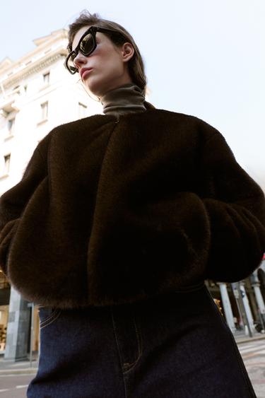 Zara Бомбер из искусственного меха