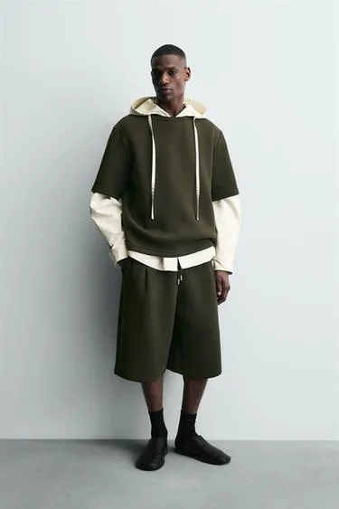 Бермуды в стиле неопрен с линиями