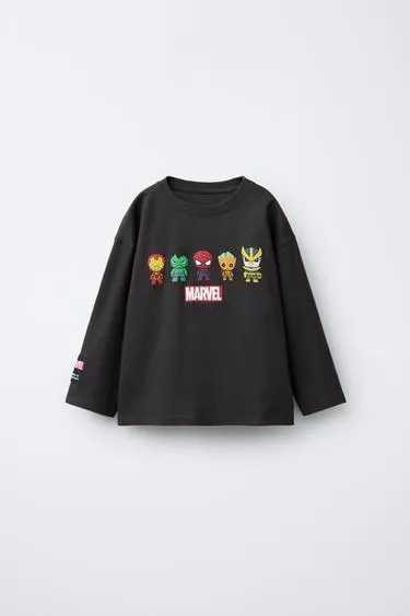 Футболка с принтом THE AVENGERS © MARVEL