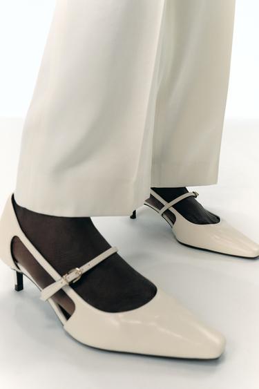 Zara Туфли на каблуке с боковыми вырезами