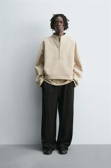 Укороченная толстовка из неопрена с заклепками- Заказать в России