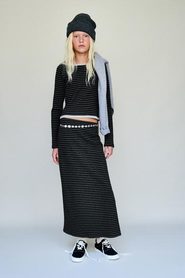 Zara Юбка миди с текстурой в полоску