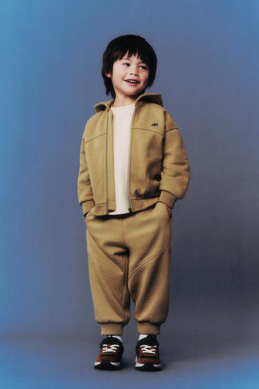 Zara Толстовка на молнии с рельефным логотипом