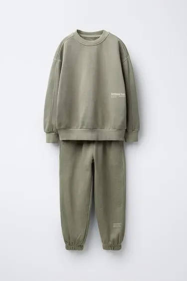 Комплект из толстовки и брюк-джоггеров, окрашенных после пошива