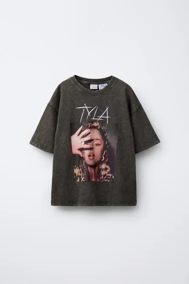 Футболка с эффектом потертости TYLA ©