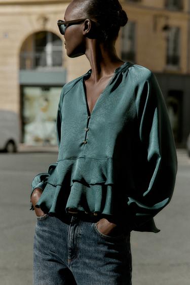 Zara Блуза с воланами