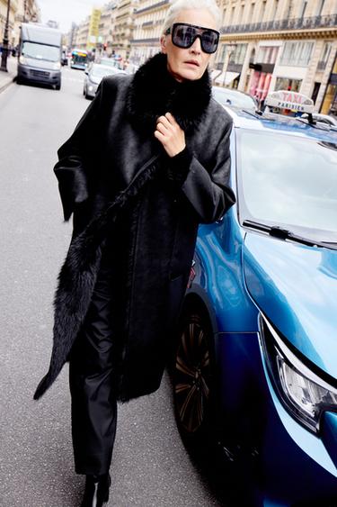 Zara Двустороннее пальто из искусственного меха купить с доставкой.