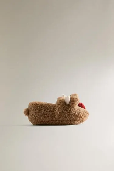 Ботиночки с оленями