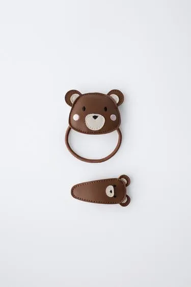 PACK OF SCRUNCHIE AND LEATHER EFFECT BEAR CLIP