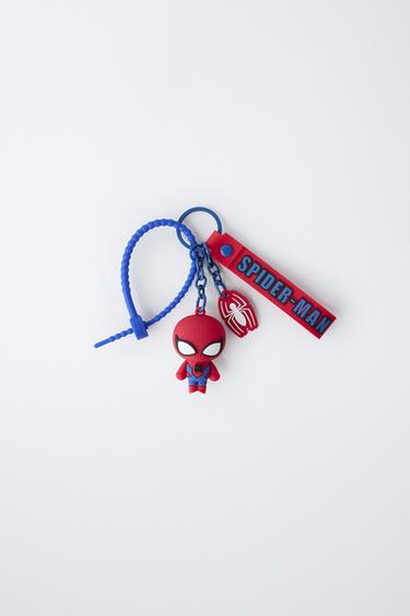 Zara Брелок с подвеской мстители человек-паук © MARVEL купить с доставкой.