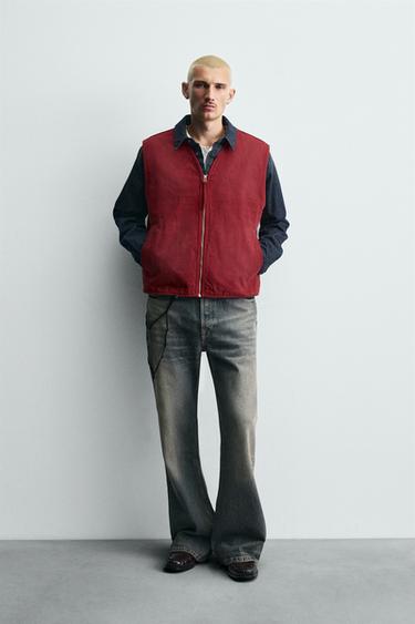 Zara Стеганый жилет из ткани с эффектом потертости