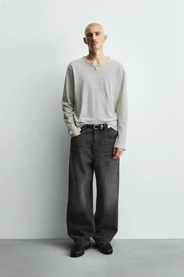 Джинсы RELAXED FIT