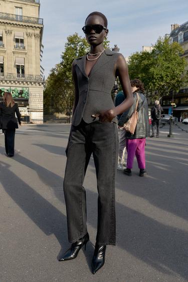 Zara Приталенный трикотажный жилет купить с доставкой.