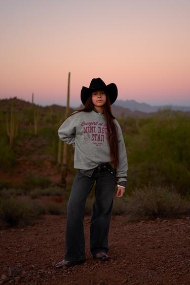 Zara Толстовка с надписью COWGIRL