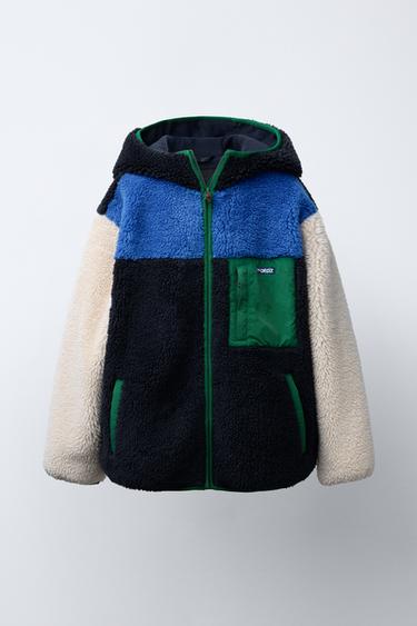 Zara Куртка из искусственной овчины с капюшоном и цветовыми блоками купить с доставкой.