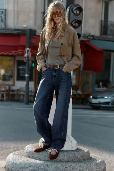 Замшевые балетки со шнуровкой- Заказать в России