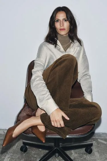 Кожаные туфли на среднем тонком каблуке