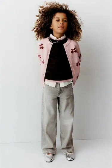 Кардиган с вишнями