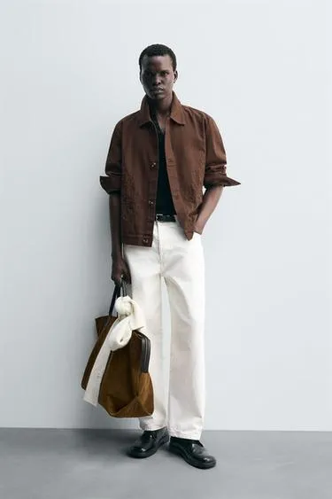 Куртка-рубашка с вышивкой из рельефной ткани