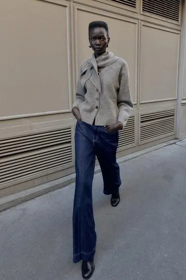 Кардиган с шарфом из той же ткани