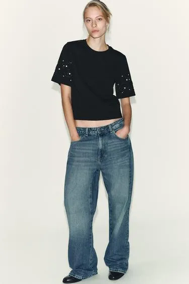 Футболка с вышивкой и бусинами- Заказать в России