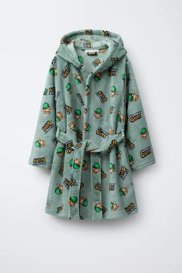 Халат AGES 3-14 / STUMBLE GUYS ™ © SCOPELY из флиса- Заказать в России