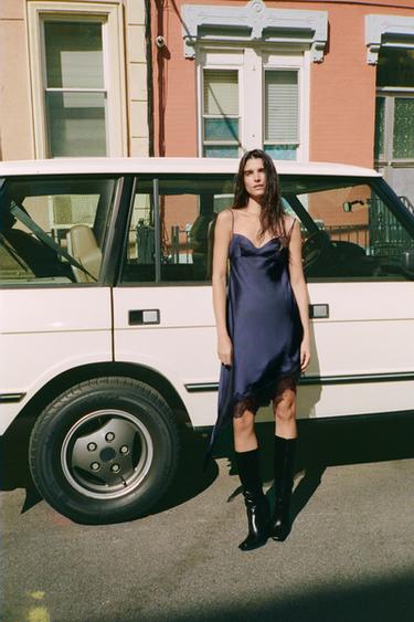 Zara Атласное асимметричное платье с кружевом