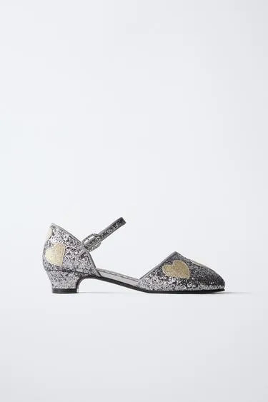 Туфли на каблуке с блёстками и сердечками- Заказать в России