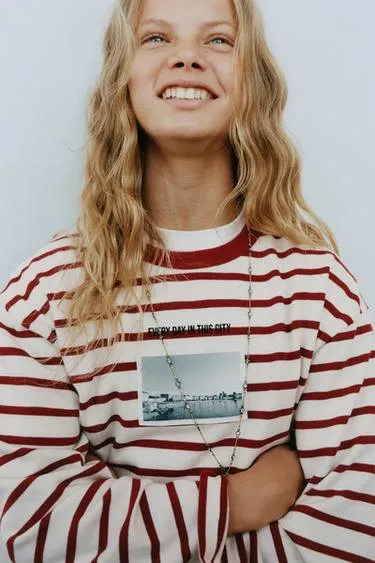 Лонгслив в полоску с надписью «а-корунья»- Заказать в России