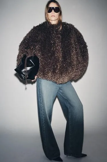 Пальто из искусственного меха коллекции ZARA WOMAN- Заказать в России