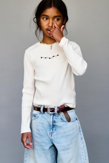 Zara Футболка в рубчик с вышивкой купить с доставкой.