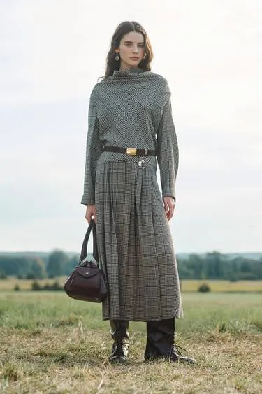 Платье в клетку LIMITED EDITION с боковыми складками- Заказать в России