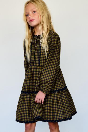 Zara Платье в клетку с волнистым краем купить с доставкой.