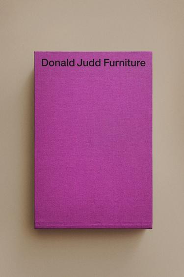 Zara Книга о мебели дональда джадда