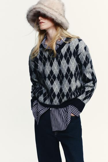 Zara Панама из искусственного меха