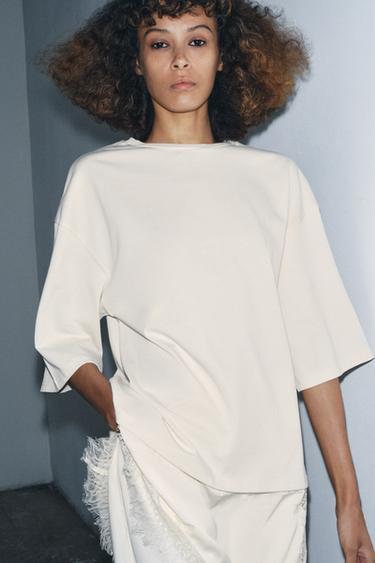 Комбинированная футболка с кружевом