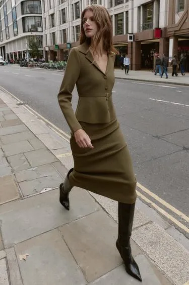 Юбка-миди трактория из трикотажа