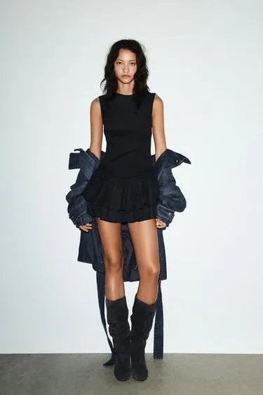 Короткое платье из искусственной замши с воланами- Заказать в России