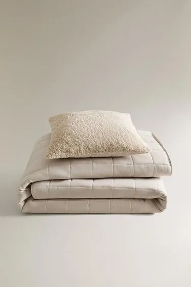 Реверсивное стеганое одеяло из искусственного меха- Заказать в России